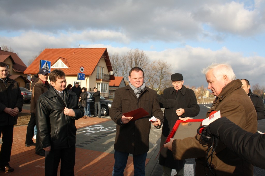 Oddanie ulicy Modrzewiowej
