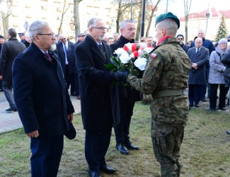 tablica_areszt_35
