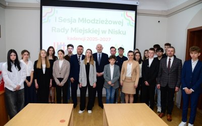 I Sesja Młodzieżowej Rady Miejskiej w Nisku kadencji 2025-2027